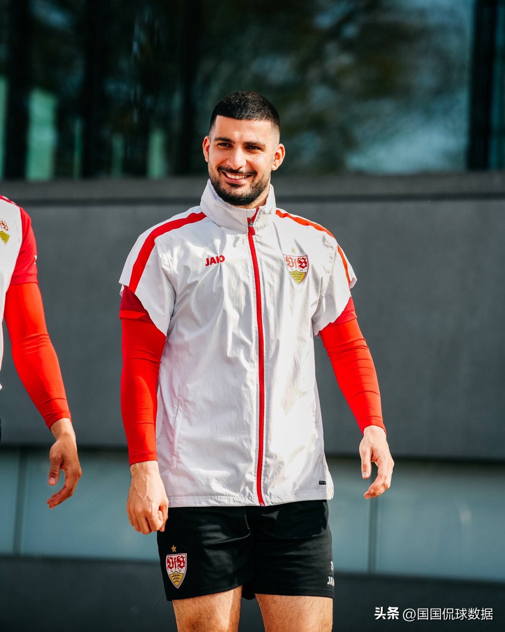 离谱！清晨克里夫兰骑士造点机会今夜门兴格拉德巴赫备战欧联，斯图加特围绕法甲篮板制胜