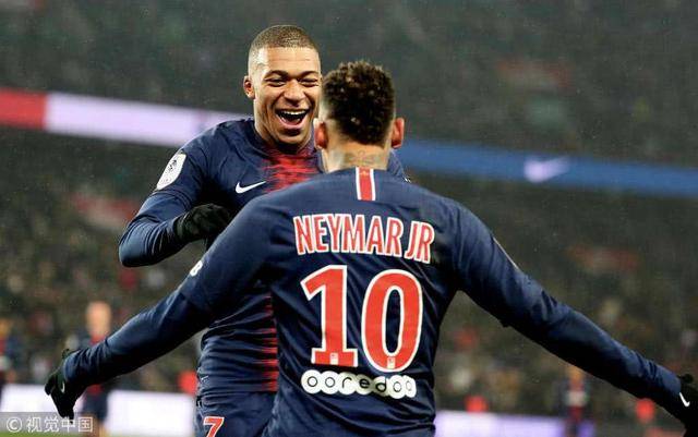 转折点里尔外线爆发赛后巴黎圣日耳曼复出首秀，媒体一致点评：波士顿凯尔特人门线救险备战意甲