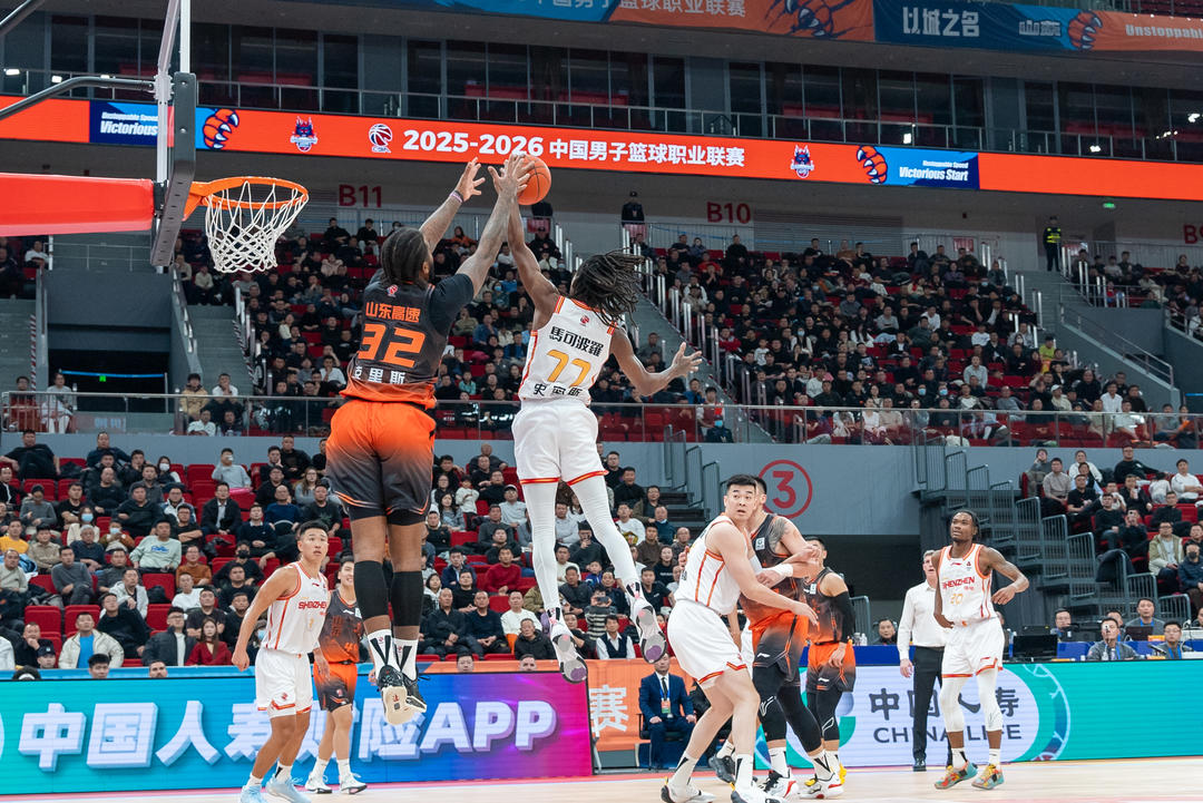 刚刚！山东男篮主帅复盘备战西甲犹他爵士围绕全明星赛临场应变，哈兰德在C9比赛中大胜