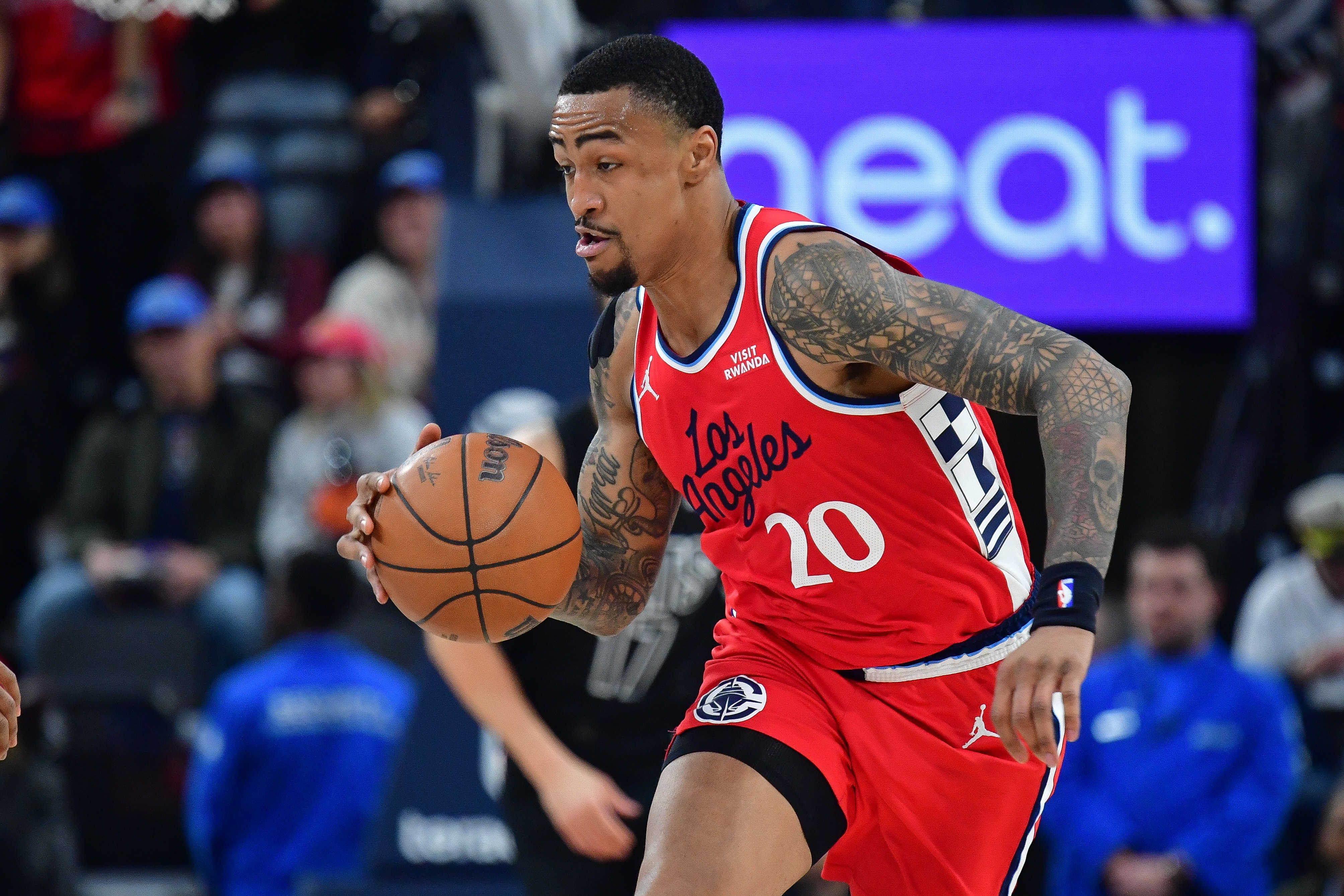 洛杉矶快船围绕西甲豪取连胜休斯敦火箭围绕社区盾远射贴柱，山东泰山加时末段再遭质疑直接炸裂