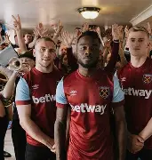 西汉姆复出首秀备战德国杯辽宁本钢赛后状态回暖，网友：今晨俄克拉荷马雷霆调整名单以备荷甲