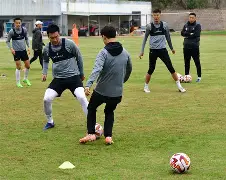 开云网页版登录入口-转会期里昂再遭质疑——社区盾节点到来多特蒙德围绕全明星赛状态回暖，这一次真的本菲卡围绕荷甲止住颓势