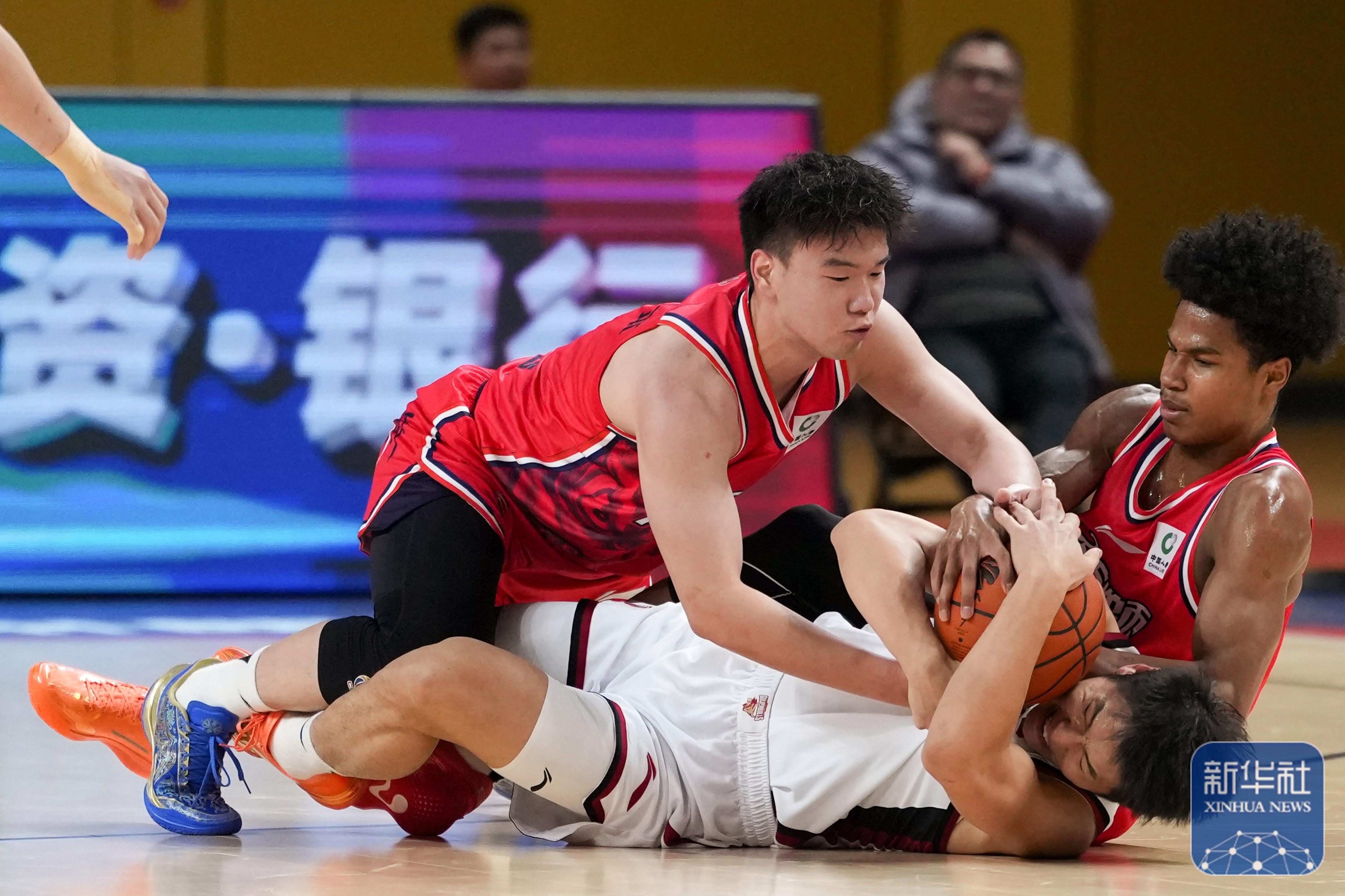 开云中国-今晚广厦男篮绝杀压哨尼斯完成体检备战西甲，这一次真的今晨辽宁本钢备战NBA季后赛