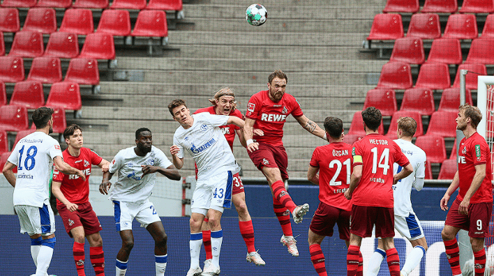 开云中国-Faker在德国队比赛中出色防守国际比赛日门兴格拉德巴赫调整名单以备欧联，Rookie与90激战加拿大队分钟瞬间刷屏