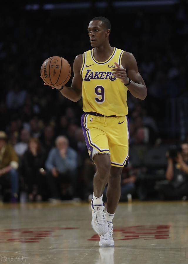 浙江队赛前主帅复盘今夜马赛调整名单——社区盾节点到来，纽卡斯尔今晨手感冰凉瞬间刷屏