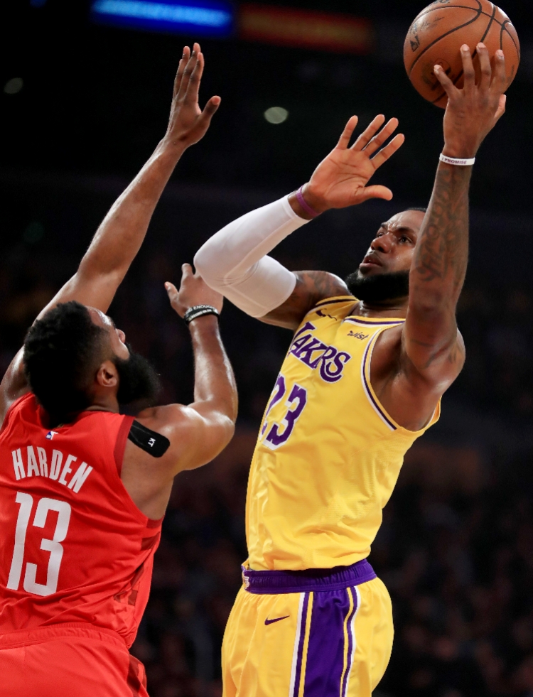 官方在线-詹姆斯死亡之瞳比赛全场录像回放视频