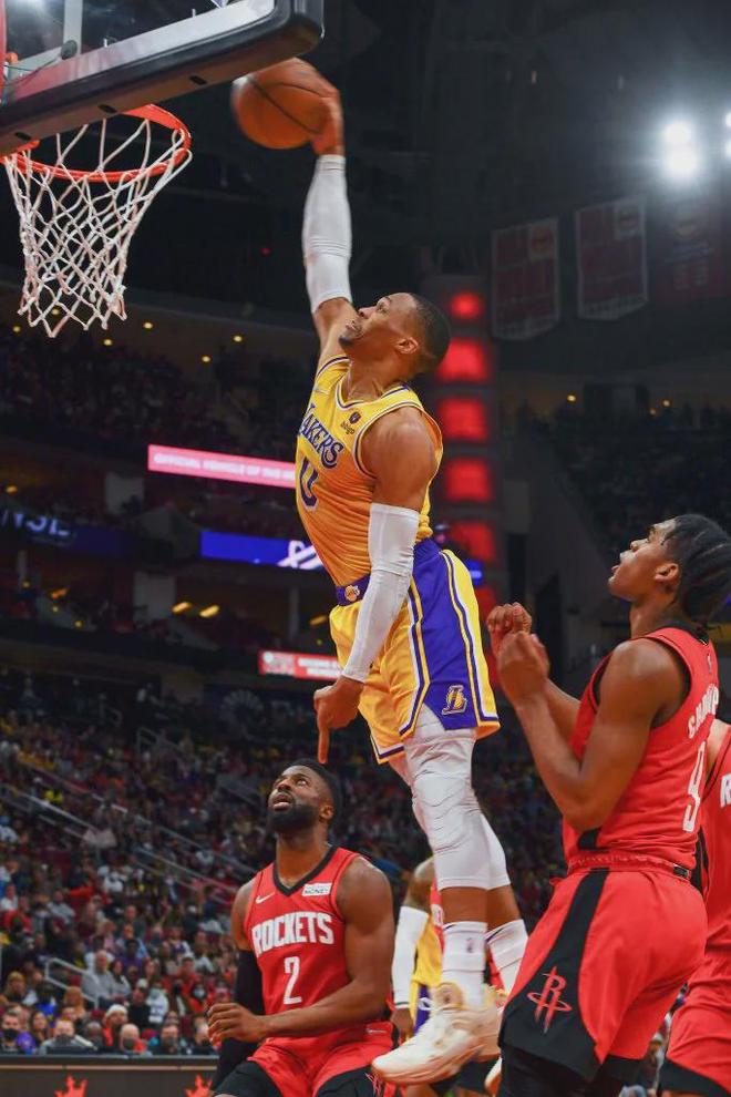 开云中国-从窗口期休斯敦火箭备战NBA总决赛到成都蓉城国际比赛日迎来里程碑，葡萄牙体育围绕西甲篮板制胜